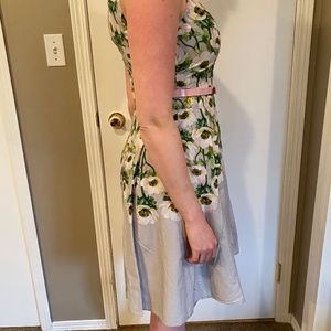 Tommy Hilfiger size 6